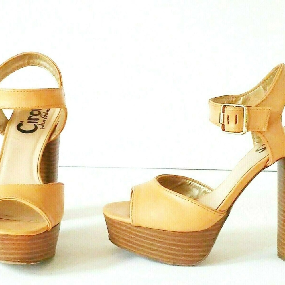Sam Edelman Vegan Stack Heels Excellent Condition
